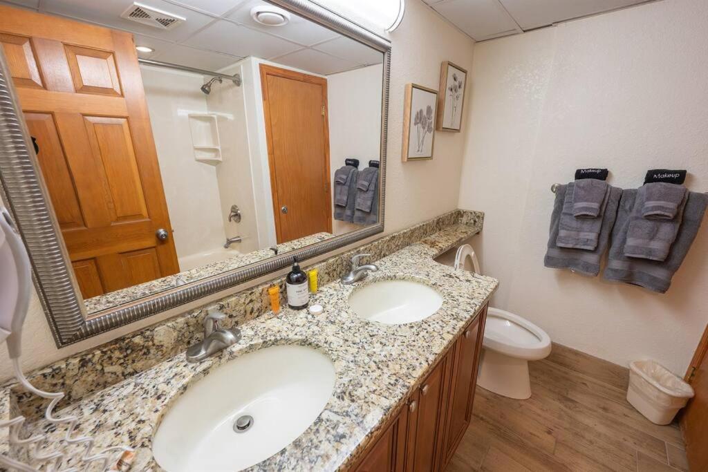 New Remodeled Direct Oceanfront Views Beach Cove マートルビーチ エクステリア 写真