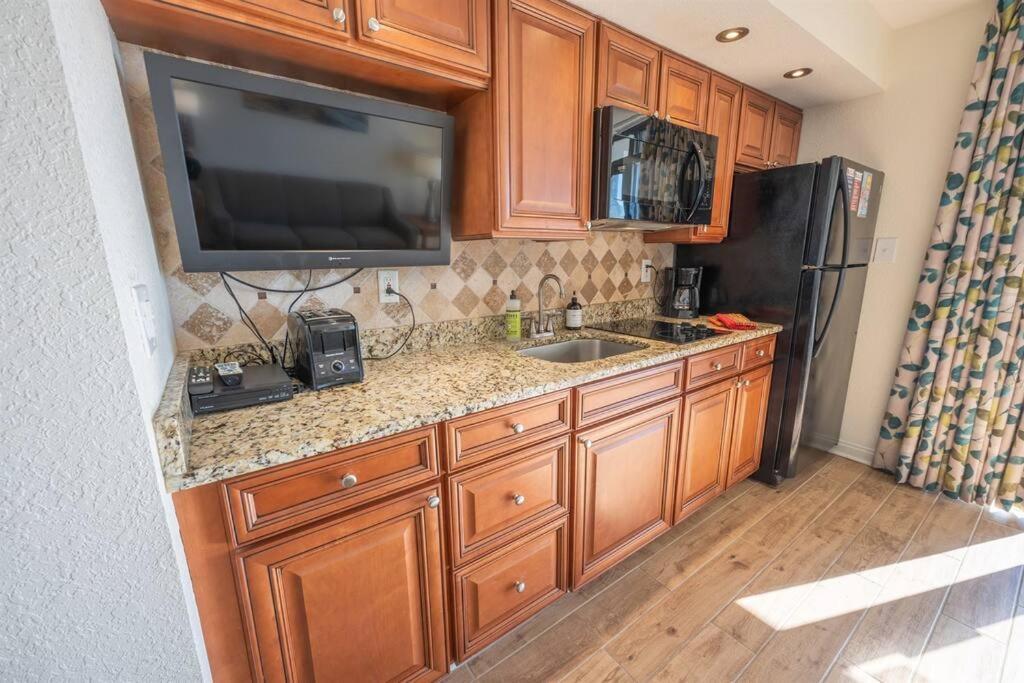 New Remodeled Direct Oceanfront Views Beach Cove マートルビーチ エクステリア 写真