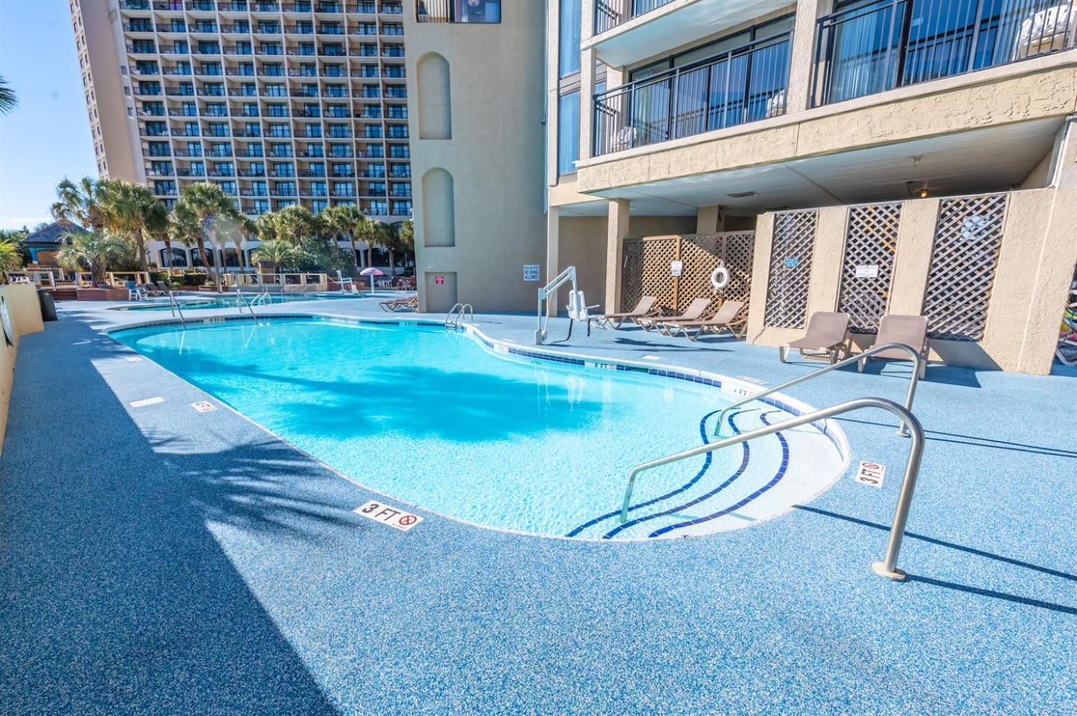 New Remodeled Direct Oceanfront Views Beach Cove マートルビーチ エクステリア 写真